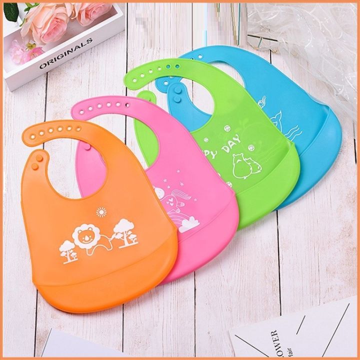 Baby%20Feeding%20Apron%20Baby%20Bib%20Slabber%20Rubber%20Kids%20Baby%20Burb%20Apron%20Silicon%20Bibs%20-%20Image%203