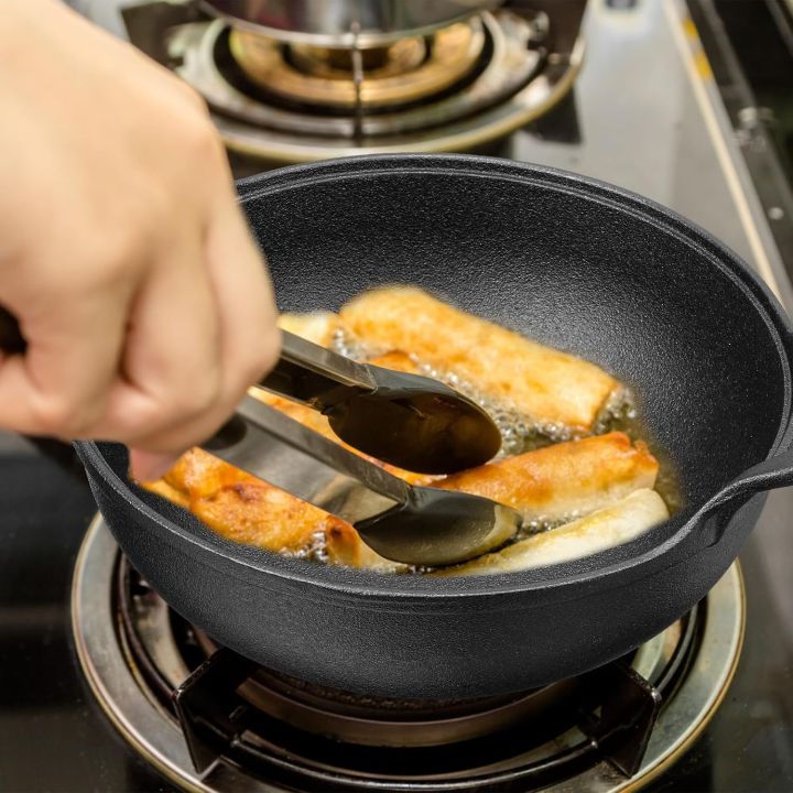 25cm%20Cast%20Iron%20Kadai%20Wok%20Set%20(2%20Pcs)%20%7C%20Pre-Seasoned%20Nonstick%20Fry%20Pan%20with%20Lid%20%7C%20Flat%20Bottom%20for%20Induction,%20Gas%20&%20Electric%20Stoves%20-%20Image%207