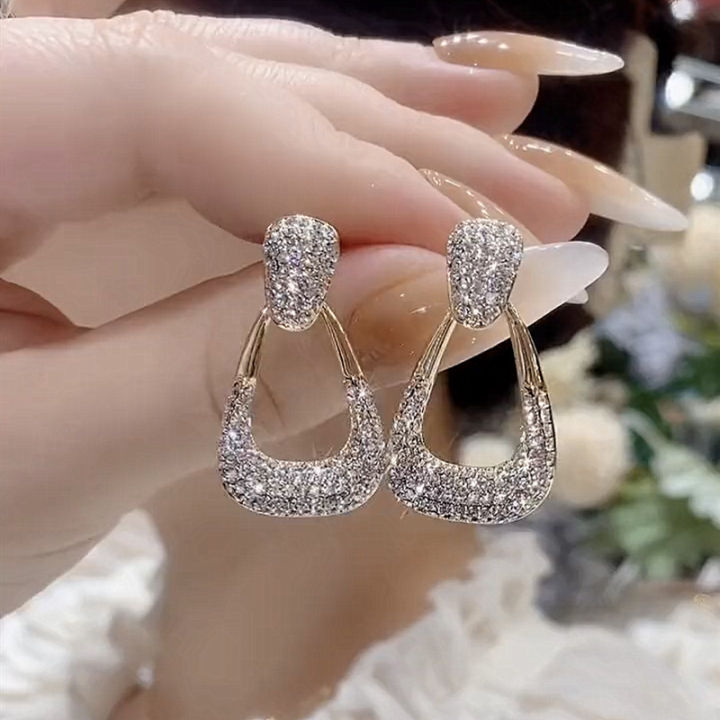 %E3%80%90Mega%20Sale%E3%80%91Silver%20Needle%20Geometric%20Drill%20Pure%20Design%20New%20Style%20Fashionable%20Ear%20Studs%20Female%20Earrings%20Earrings%20S92024%20Light%20Luxury%2025%20-%20Image%206