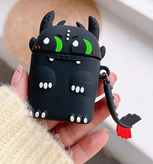 Amo%20Store%20Black%20Dragon%20AirPods%20Case%20%7C%20Premium%20Silicone%20Protective%20Cover%20%7C%20Compatible%20with%20AirPods%20Pro,%20Pro%202,%203%20&%204%20%7C%20Stylish%20&%20Durable%20Dragon%20Design%20-%20Image%204