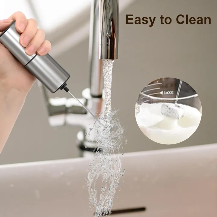 Electric%20Milk%20Frother%20Handheld%20Whisk%20%7C%20Portable%20Battery-Powered%20Drink%20Mixer%20%7C%20Stainless%20Steel%20%7C%20Quick%20Frothing%20for%20Latte,%20Cappuccino%20&%20Hot%20Chocolate%20%7C%20Easy%20Cleaning%20&%20Ergonomic%20Design%20-%20Image%207