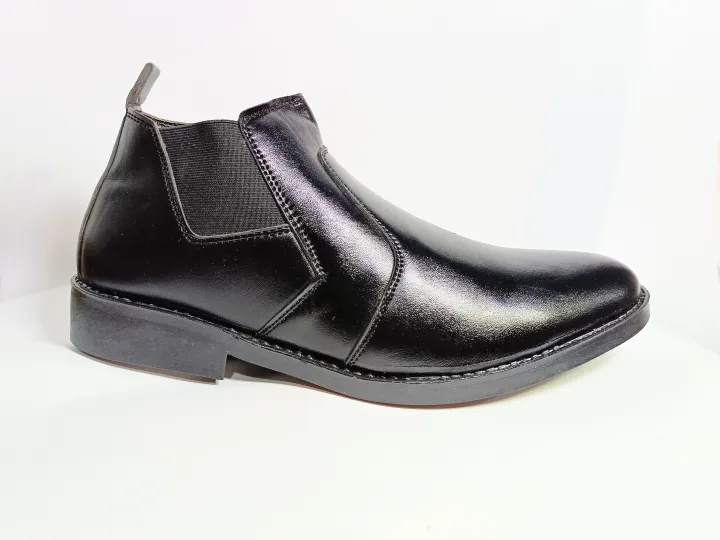 Black%20Leather%20Ankle%20Boots%20For%20Men%20-%20Image%205