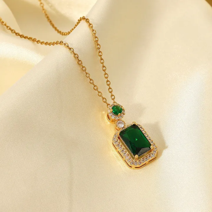 Spunky%20Add-ons%20Square%20Solid%20Green%20Color%20Pendant%20%20Stainless%20Steel%20Necklace%20For%20Women%20-%20Image%207