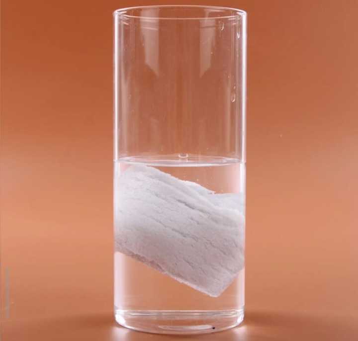 2Pcs%20Disposable%20Compressed%20Towel%20Tablet%20Large%20Cotton%20Portable%20Durable%20Tissue%20Reusable%20for%20Camping%20Hiking%20Home%20Bathroom%20Beauty%20Salon%20Outdoor%20Sports%20-%20Image%205