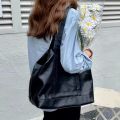 Large Capacity Pu Leather Women's Tote Bag. 