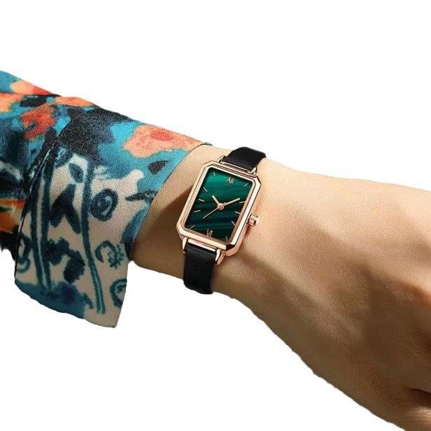 INRA%20Watch%20Fashion%20Light%20Luxury%20Vintage%20Peacock%20Green%20Quartz%20Movement%20Waterproof%20Women's%20Watch%2058145%20-%20Image%204