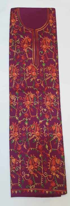 Purple%20Unstitched%20Kashmiri%20Woolen%20Kurta%20Surwal%20Piece%20for%20Women%20-%20Image%204
