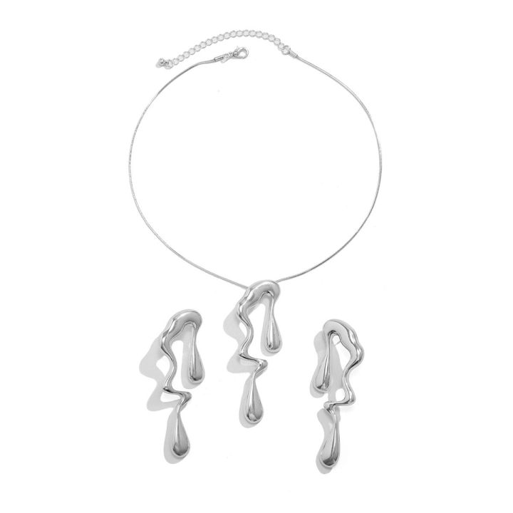 Sale%E3%80%91Sweet%20Cool%20Design%20Sense%20Liquid%20Metal%20Wind%20Neck%20Chain%20Necklace%20Irregular%20Drops%20Necklace%20Women%20-%20Image%205