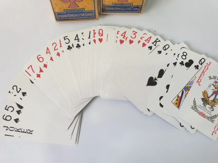 Playing%20Cards/%20Casino%20Playing%20Cards%20No:%20555%20Mat%20Finishing%20-%20Image%203