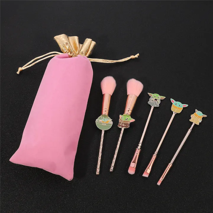 5pcs/set%20Star%20Wars%20Yoda%20Baby%20The%20Grogu%20Makeup%20Brush%20Beauty%20Foundation%20Blush%20Powder%20Eyeshadow%20Concealer%20Blending%20Makeup%20Brush%20Set%20-%20Image%205