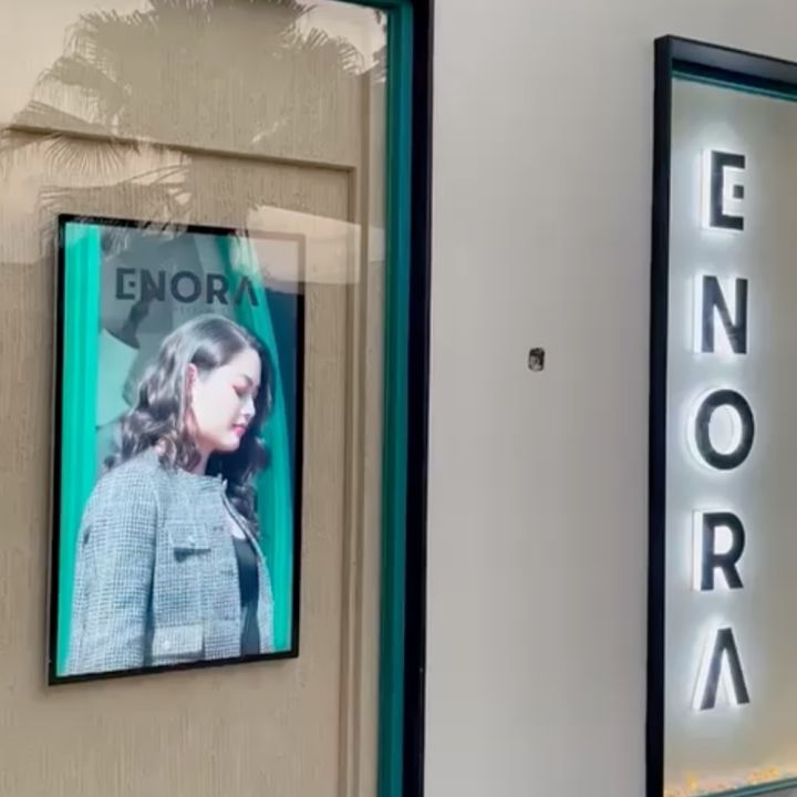 Wall%20Mounted%20Digital%20Signage%20/%20Advertisement%20Display%20Board%20(Sizes:%2021.5",%2032",%2043",%2055",%2065")%20-%20Image%204