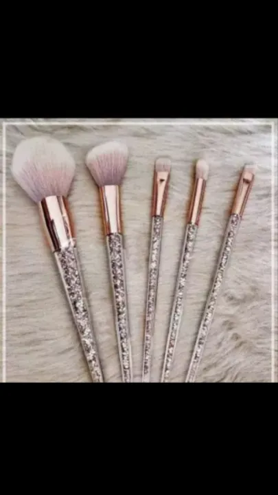 Ruby%20Face%20Makeup%20Brush%20Set%20-%20Image%203