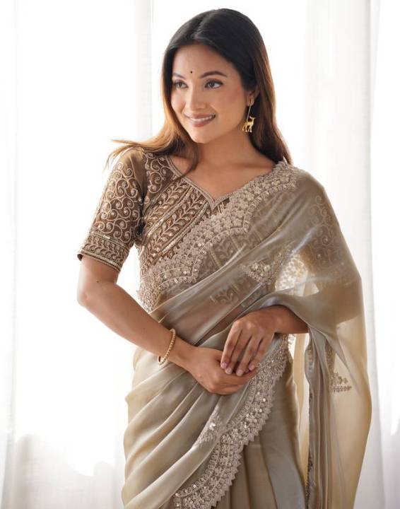 Stylish%20Embroidered%20Bollywood%20Organza%20Saree%20with%20Sequin%20work%20%7C%20Trendy%20Party%20&%20Festive%20Wear%20%7C%20Traditional%20Ethnic%20Fashion%20%7C%20Buy%20Online%20-%20Image%205