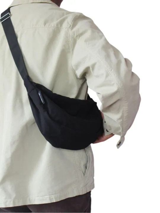 Carry%20Momo%20Bag%20/%20Dumpling%20Bag%20For%20Men%20&%20Women%20-%20Unisex%20Bag%20%20%7C%20Crossbody%20Bags%20For%20Men%20&%20%20Women%20-%20Image%202