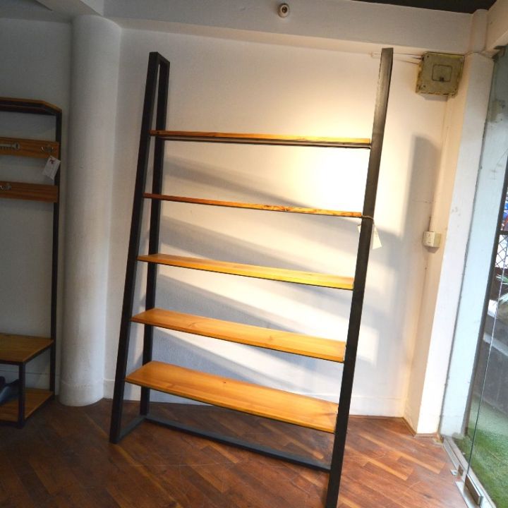 Ladder%20Style%20Shelving%20Unit%20-%20Image%203