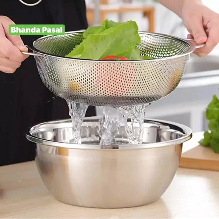 Steel%20Vegetable%20Strainer/%20Colander%20-%20Image%202