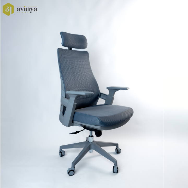 Ergonomic Office Boss Revolving Chair