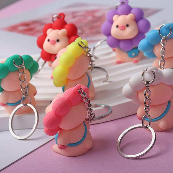 Smiling%20Face%20Sunflower%20Pig%20Key%20Chain%20Couple%20Car%20Key%20Pendant%20Cartoon%20Bag%20Pendant%20Maoxiu%20-%20Image%203