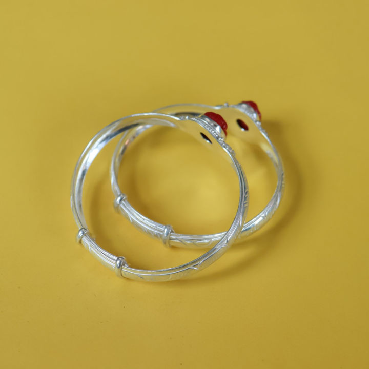 Pure%20Silver%20Ganesh%20Design%20Muga%20Carved%20Bala%20ForUnisex,%2020.99g,%20Pair%20-%20Image%203