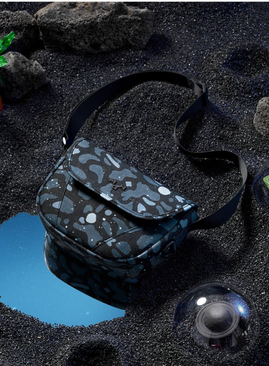 MAH%20YOUNG%20Crossbody%20Shuttle%20Bag%20Year%20of%20the%20Rabbit%20Series%20For%20Women%20M232691S%20-%20Image%204