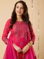 Women Cotton Blend Kurta Pant Dupatta Set. 