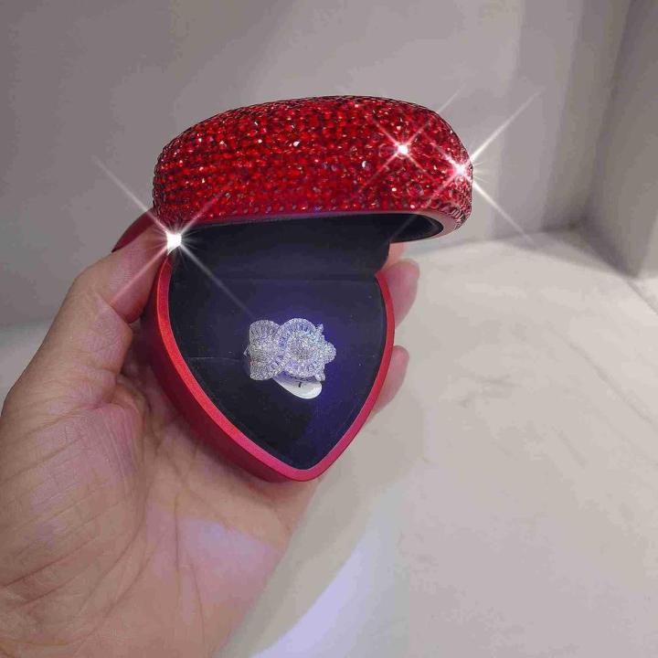 Proposal%20ring%20box%20High-quality%20ring%20box%20Compact%20ring%20box%20Secure%20closure%20ring%20box%20Wedding%20ceremony%20exchange%20Ceremony%20Flip%20Pair%20ring%20jewelry%20box%20for%20Engagement%20ring%20box%20Anniversary%20gift%20ring%20box%20-%20Image%206