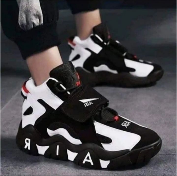 New%20Trendy%20Light%20Weight%20Black%20White%20Breathable%20Running%20Shoes%20For%20Men%20(H7-J8)%20-%20Image%204