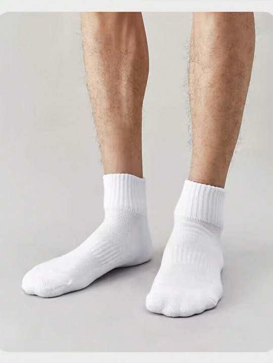 Portable%20White%20Men's%205%20Pairs%20Summer%20Mid%20Length%20Deodorant%20Sports%20Socks%20-%20Image%204