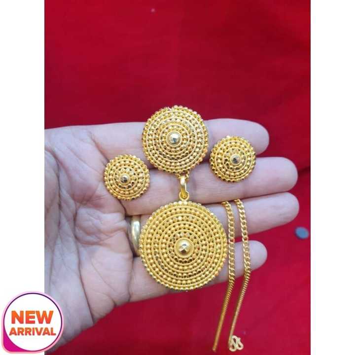 Tops , Rings And Locket Set | Daraz.com.np