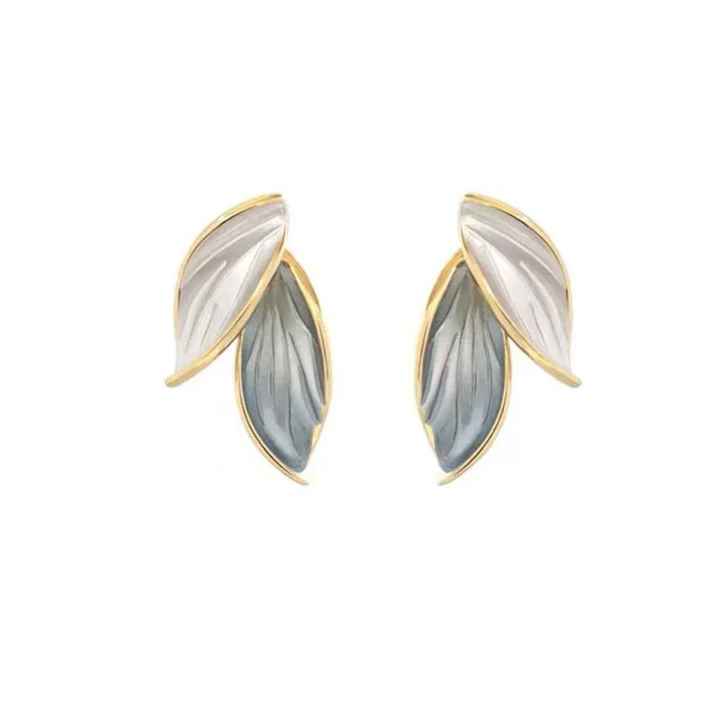 Leaf%20Pendant%20Earrings%20for%20Women,%20Blue%20and%20White,%20Adorable%20Jewelry,%20Trendy,%20Summer,%20Fresh,%20New%20Collection,%202025%20-%20Image%206