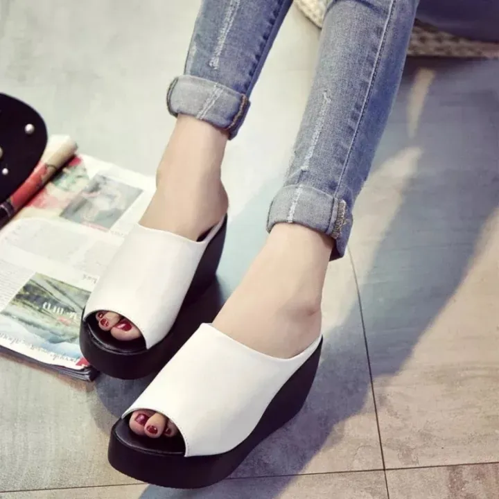 Thick%20Bottom%20Wedge%20Sandals%20Women's%20New%20Summer%20High%20Heeled%20%20Women's%20Shoes%20Soft%20Leather%20Raised%20Platform%20Shoes%20-%20Image%202
