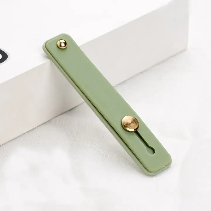 The%20bracket%20socket%20is%20pasted%20after%20the%20push%20finger%20of%20Samsung%20is%20suitable%20for%20wristbands,%20and%20the%20universal%20holder%20for%20iPhone%20is%20used%20for%20Huawei%20grips%20the%20phone%20holder%20-%20Image%202
