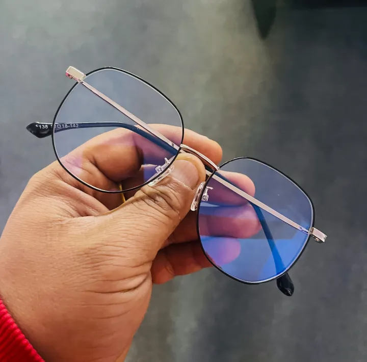 Elegant%20Classic%20Black%20Full%20Rim%20Metal%20Frame%20Computer%20Glasses%20with%20Blue%20Lens%20for%20Unisex%20-%20Image%202