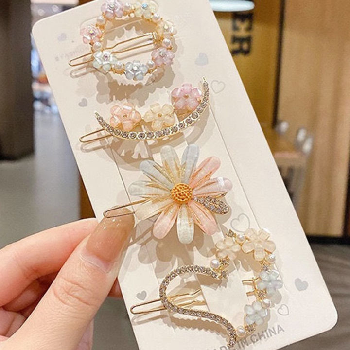 4%20Piece%20Set%20Korean%20Hair%20Clips%20For%20Girls,%20Fancy%20Bling%20Lady%20Girls%20Hair%20Accessories%20Pearl%20Resin%20Acrylic%20Hair%20Clips%20Rhinestone%20Set%20-%20Image%203
