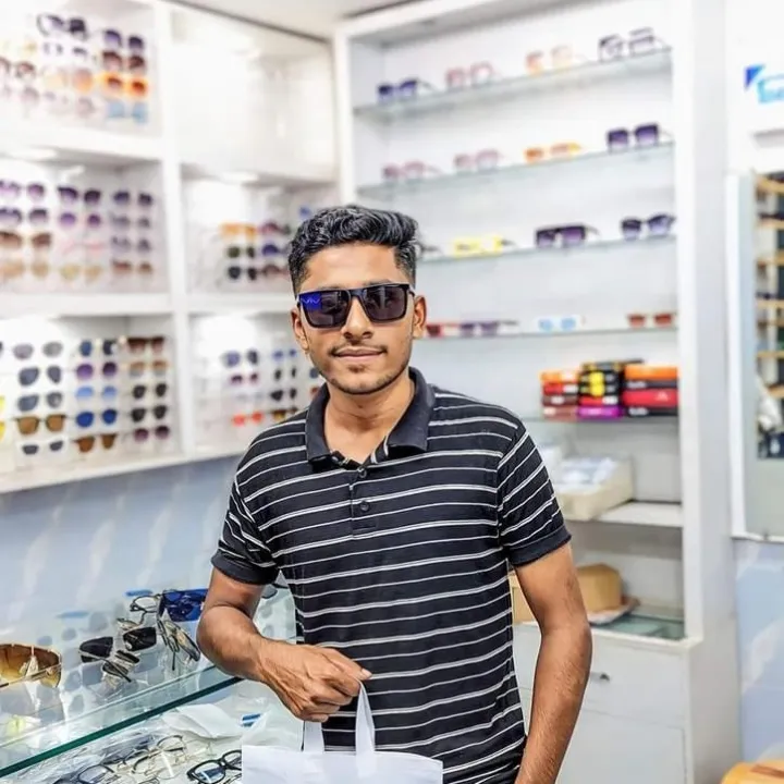 Black%20Square%20Rimless%20Sunglasses%20For%20Men%20%7CBlack%20Casual%20Sunglasses%20For%20Men%20%7C%20Fashion%20Accessory%20For%20Men%20-%20Image%206