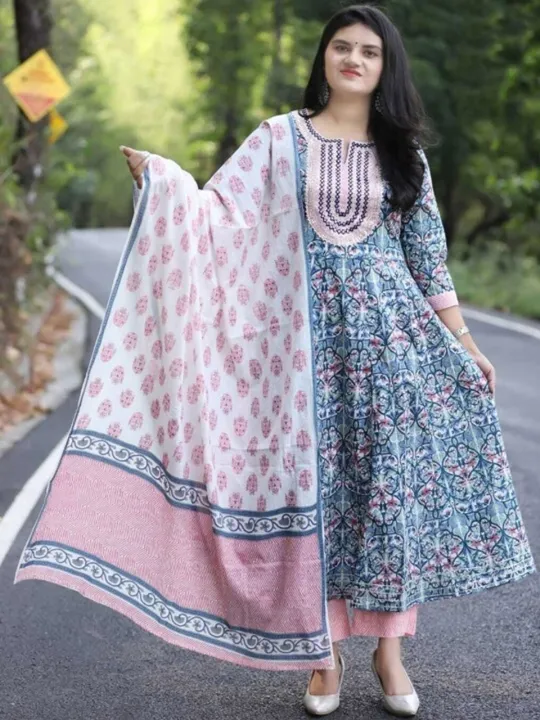 Fabdale%20Floral%20Print%20Viscose%20Rayon%20Salwar%20Suit%20Set%20with%20Attached%20Dupatta%20%7C%20Casual,%20Festive%20&%20Wedding%20Wear%20(PLDI-015)%20-%20Image%203