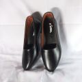 Black Leather Close Shoes For Women. 