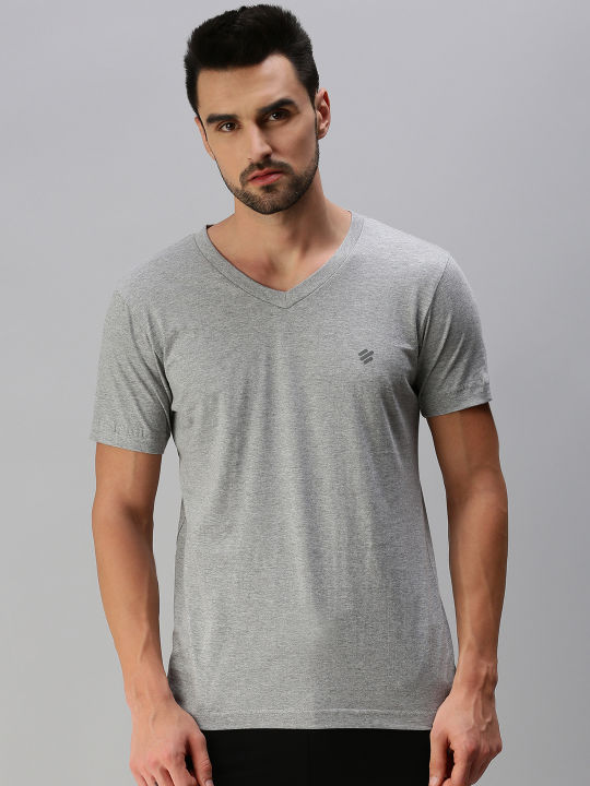 ONN%20Men%20V%20Neck%20Half%20Sleeve%20T-shirt%20-%20Fashion%20%7C%20T-Shirts%20For%20Men%20%7C%20Men's%20Wear%20%7C%20Half-%20Sleeves%20T-Shirts%20%7C%20-%20Image%202