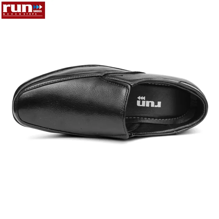 Run%20Shoes%20%20Black%20Leather%20Plain%20Slip-on%20Official%20/%20Formal%20Shoe%20For%20Men%20(1560)%20-%20Image%206