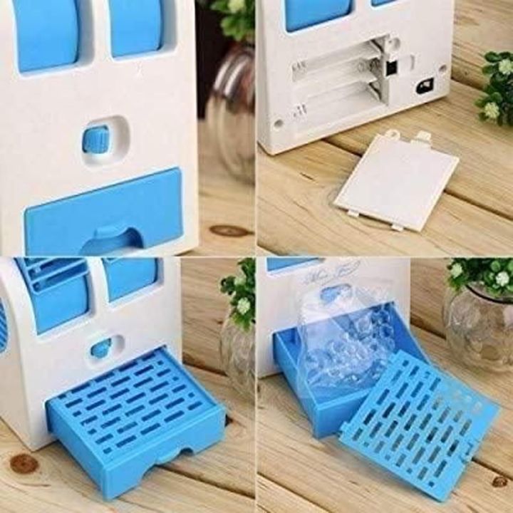 Portable%20Mini%20Cooler%20USB%20and%20Battery%20Operated%20Water%20Air%20Cooler%20Cooling%20Fan%20Dual%20Blower%20with%20Ice%20tray%20Chamber%20Fan%20for%20kids,%20Travel,%20Office,%20Kitchen%20-%20Image%207