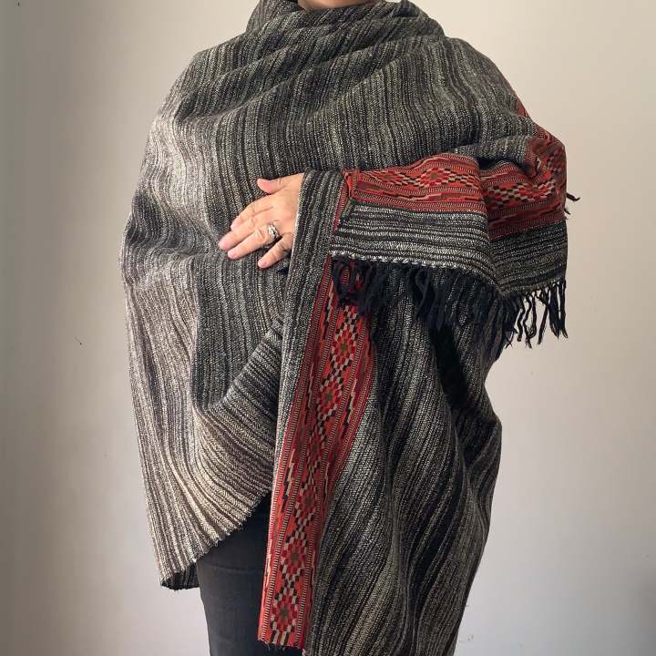 Women Thick and Large Sized Yak Woolen / Winter Shawl Wrap Stole Size 215cm * 100cm