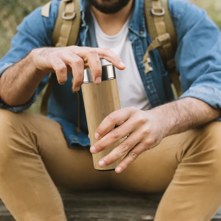 Bamboo%20Stainless%20Steel%20Bottle%20%7C%20Vaccum%20Insulated%20-%20Image%202