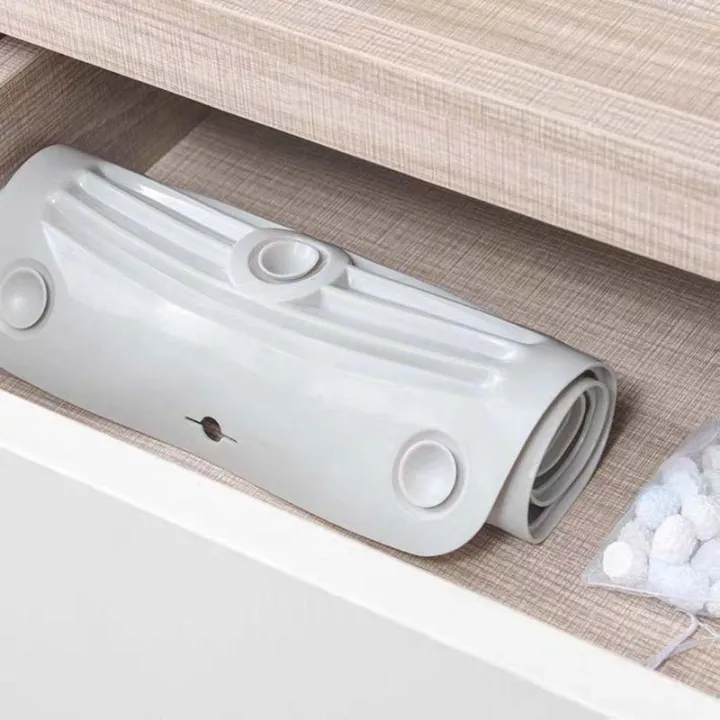 Collapsible%20Folding%20Washboard%20Mini%20Laundry%20Washing%20Board%20Bathroom%20Silicone%20Mat%20-%20Image%202