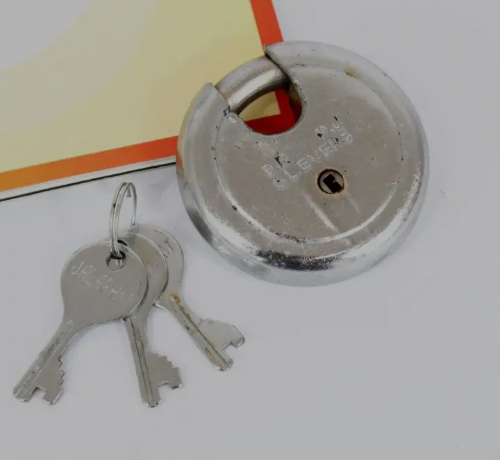 Door%20Padlock%7C%20Stainless%20Steel%20Strong%20Durable%20Round%20Shaped%20Multipurpose%20Indian%20Made%20Pad%20Lock%20-%2065mm%20%7C%20Multipurpose%20Padlock%20-%20Image%202