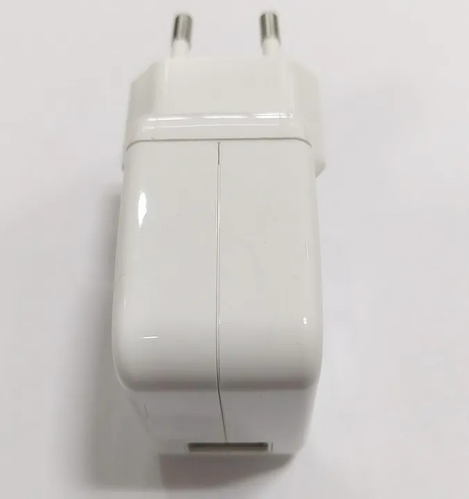 Huntkey%20USB%20Charger%2010W%20-%20HKA01105021-3B%20-%20Image%205