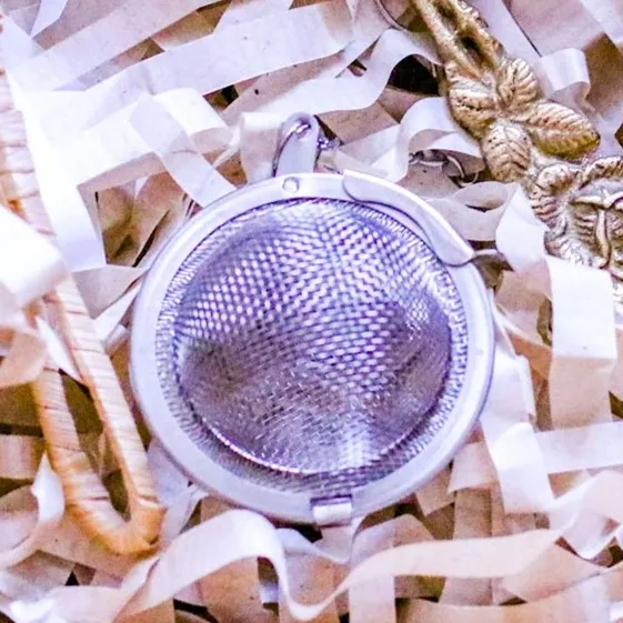 Tea%20Infuser%20%7C%20Steel%20Strainer%20for%20Tea%20%7C%20Chain%20Ball%20Steel%20Strainer%20for%20Tea%20-%20Image%202