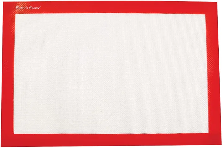 Baker's%20Secret%20-%20Large%20Non-Stick%20Silicone%20Baking%20Mat%2042cm%20x%2028cm%20Food%20Safe%20Pastry%20Mat,%20Reusable%20-%20Red%20Frame%20-%20Image%203
