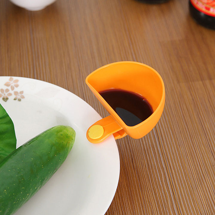 Zishfas%20Food-grade%20Garbage%20Dish%202pcs%20Clip%20Type%20Dipping%20Dish%20Food%20Grade%20Plastic%20Semi-circle%20Salad%20Dressing%20Seasoning%20Condiment%20Bowl%20for%20Kitchen%20-%20Image%203