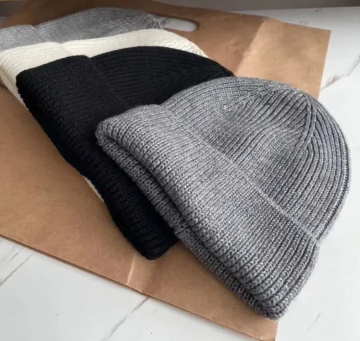 Fashion%20Knitted%20Hats%20Beanie%20For%20Unisex%20-%20Multicolor%20%7C%20Free%20Size%20%7C%20Fashion%20%7C%20Beanie%20Caps%20For%20Men%20And%20Women%20%7C%20Winter%20Wear%20%7C%20-%20Image%205
