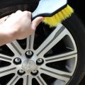 Detailing Tool Soft Bristle Car Tire Brush Heavy Duty Durable Design Wheel Cleaning Brush Short Handle Ergonomic Handle Automotive Detailing Tool Outdoor Cleaning. 